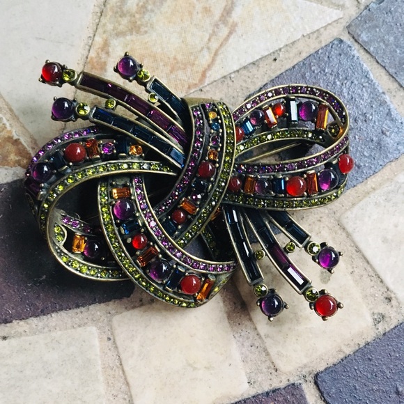 Heidi Daus Jewelry - Heidi Daus Signature Swarovski Genuine Bow Pin
